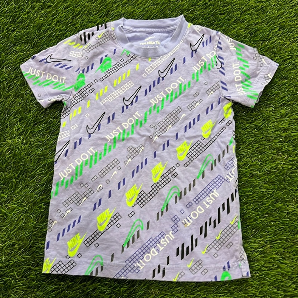 Boys The Nike Tee - Short Sleeve Tshirt